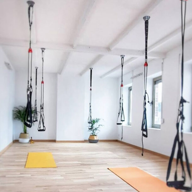 Aménagement intérieur d’une salle de danse à Don